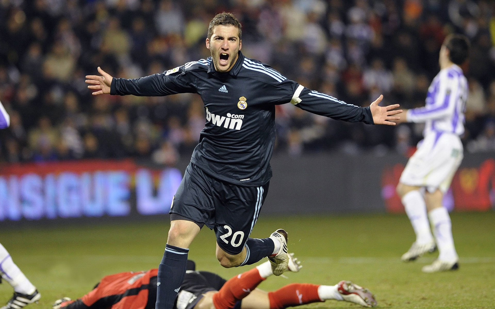 开云网页-KPL鸟巢决赛曝光舞台设计震撼堪比国际奥运级别，2017鸟巢电竞