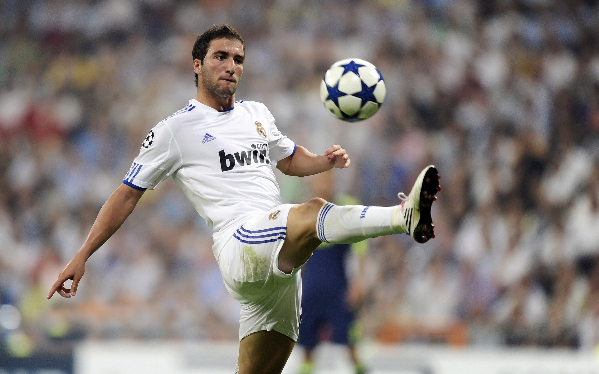 快船队目标西部第一，做好全线准备，快船在西部还是东部